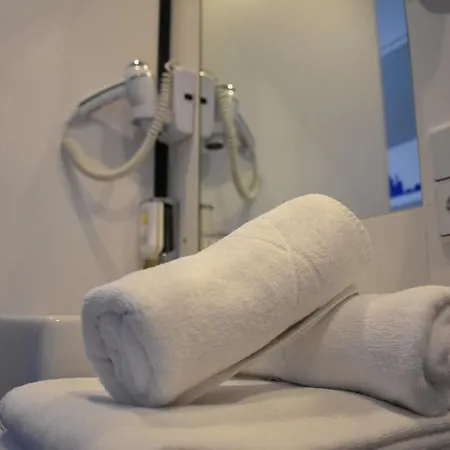 Hb1 Budget - Contactless Check In Hotel