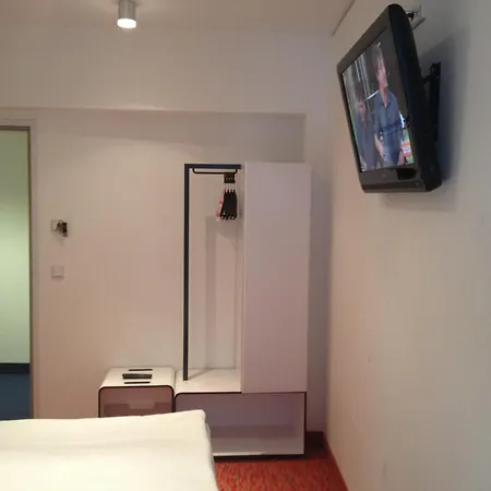 Hb1 Budget - Contactless Check In Hotel