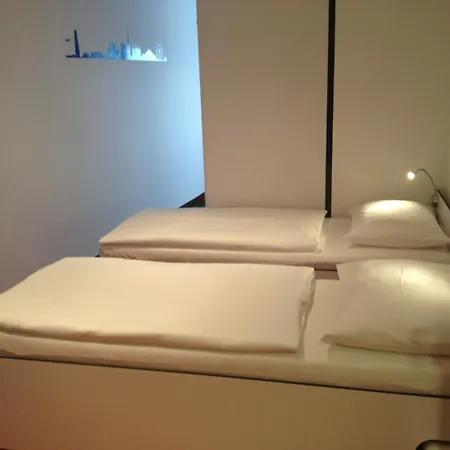 Hotel Hb1 Budget - Contactless Check In