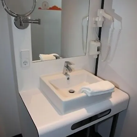 Hb1 Budget - Contactless Check In Hotel 3*