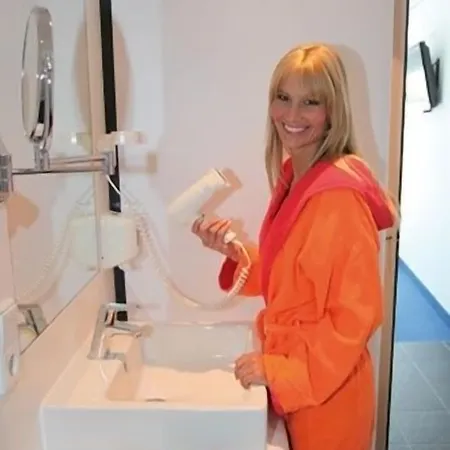 Hb1 Budget - Contactless Check In Hotel