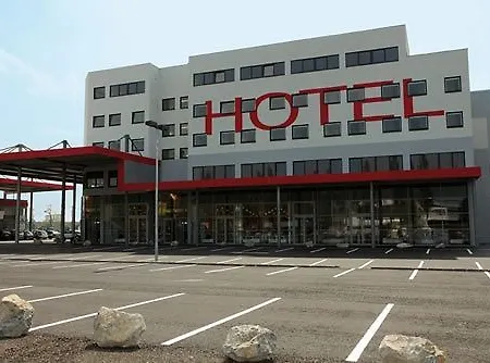 Hb1 Budget - Contactless Check In 3*